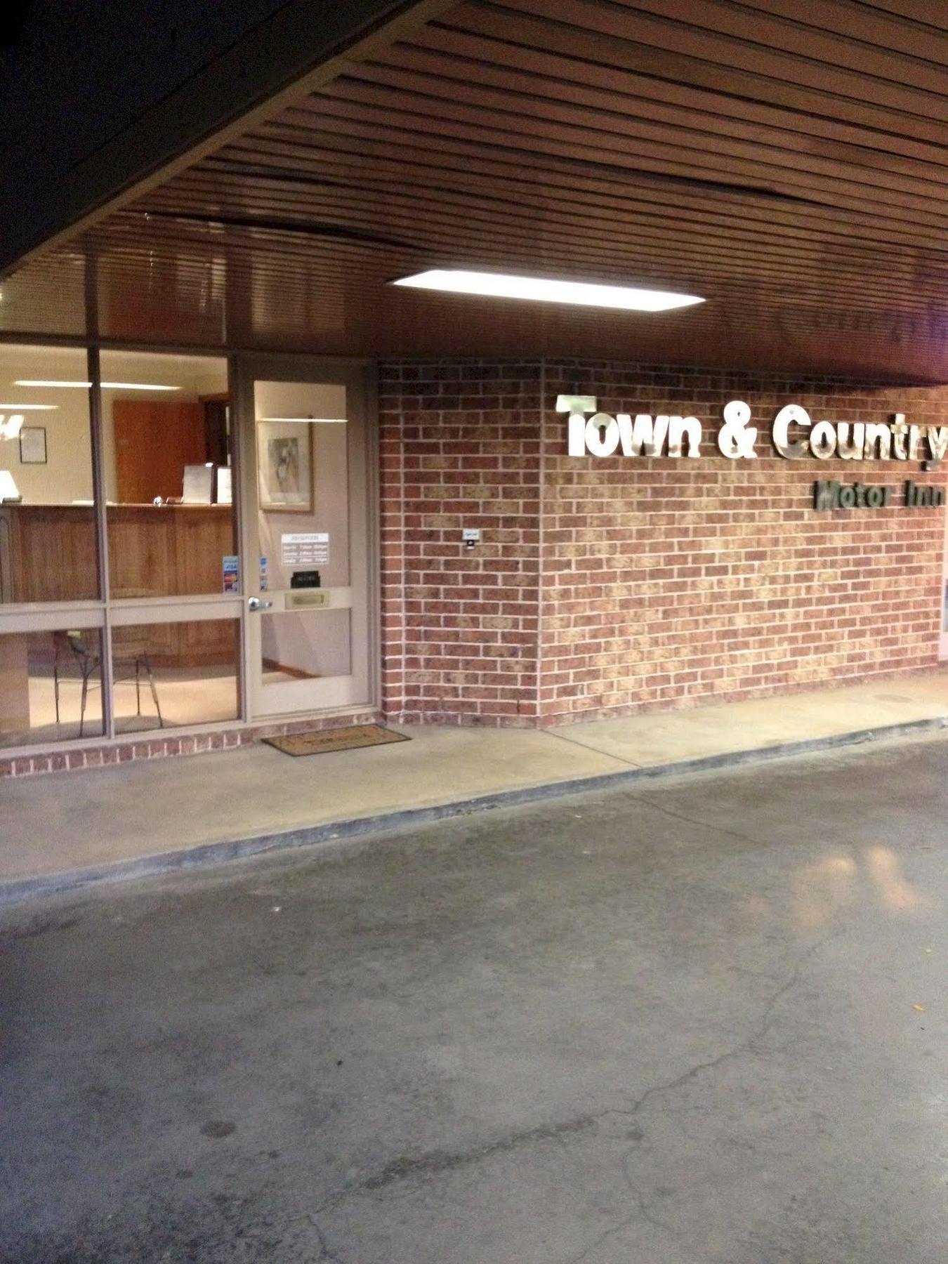 Town & Country Motor Inn Forbes Extérieur photo